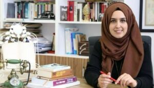 Dr. Elif Kaya