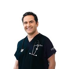Dr. Levent Acar. meilleurs dermatologues en Turquie
