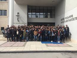 Bilkent Üniversitesi Müzik ve Sahne Sanatları Fakültesi (Université Bilkent, Faculté de Musique et d'Arts de la Scène)