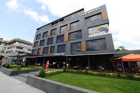 Este World Plastic Surgery Center Izmir