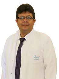 Prof. Dr. Mehmet Fevzi Eryılmaz (Hôpital Koç, Istanbul)