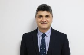 Prof. Dr. Taylan Özgür Sezer (Hôpital Kent, Izmir)