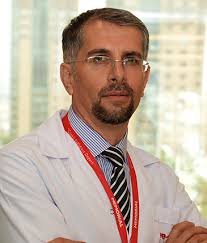 Dr. Cihan Meral, Troubles du Mouvement