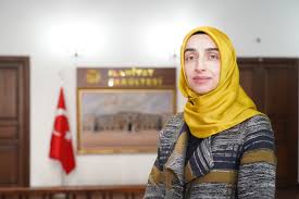 Dr. Zeynep Kaya, Toxicologie et OHB