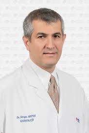 Professeur Dr. Sergin Akpek