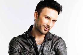 Tarkan- meilleurs chanteurs de Turquie